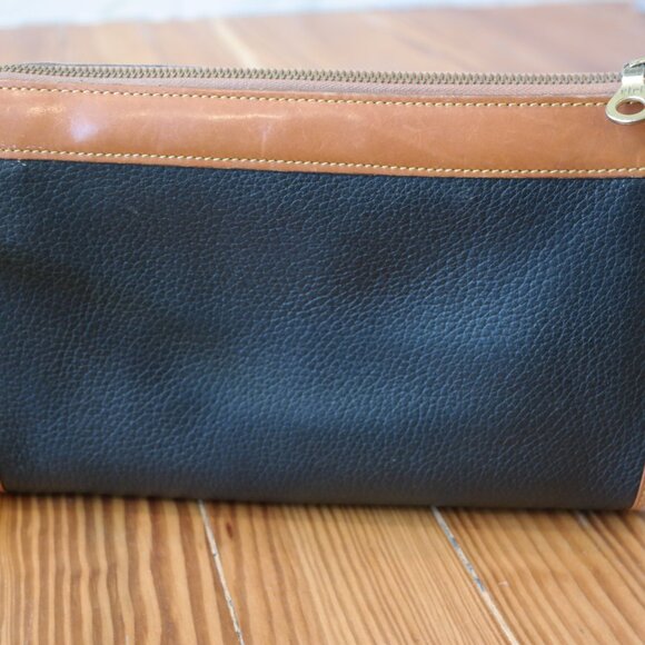 Vintage DOONEY & BOURKE Dark Blue Tan Leather Classic Zip Top Shoulder Bag - Picture 4 of 13